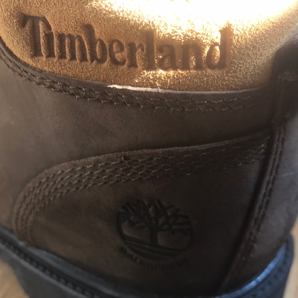 Timberland boots NEARLY NEW! size 6 big boys - Picture 13 of 16